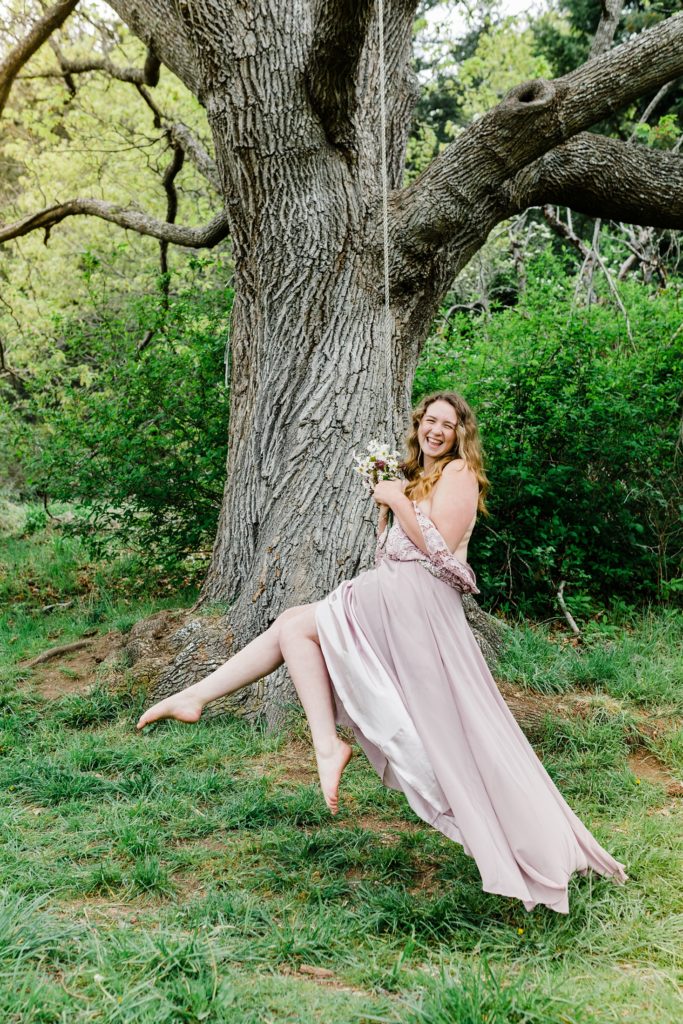 Boudoir Photography in an Anacortes Meadow